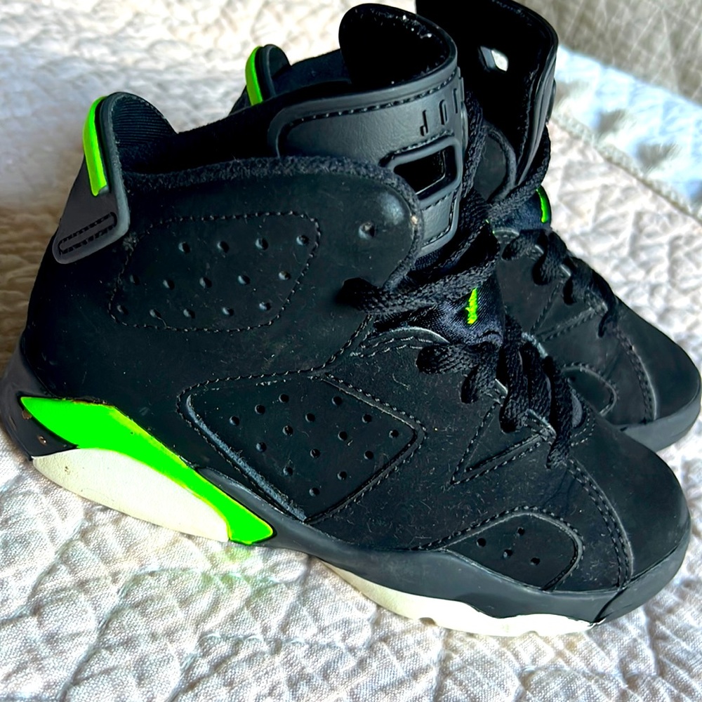 Children’s Shoes